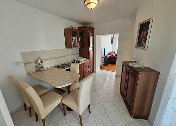 Visnja Nv 4 - For 3 Persons With Terrace * Novi Vinodolski