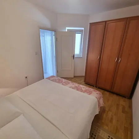 Apartament Visnja Nv 4 - For 3 Persons With Terrace Novi Vinodolski