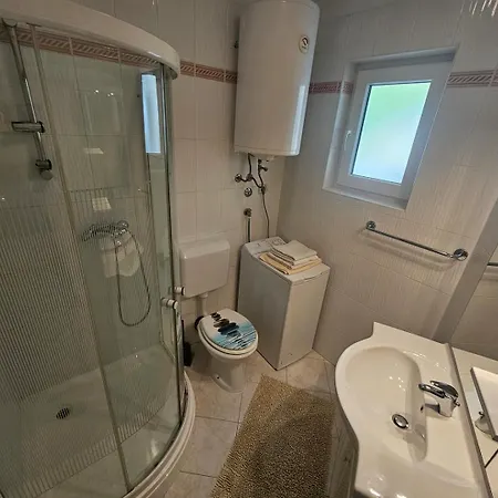 Apartament Visnja Nv 4 - For 3 Persons With Terrace